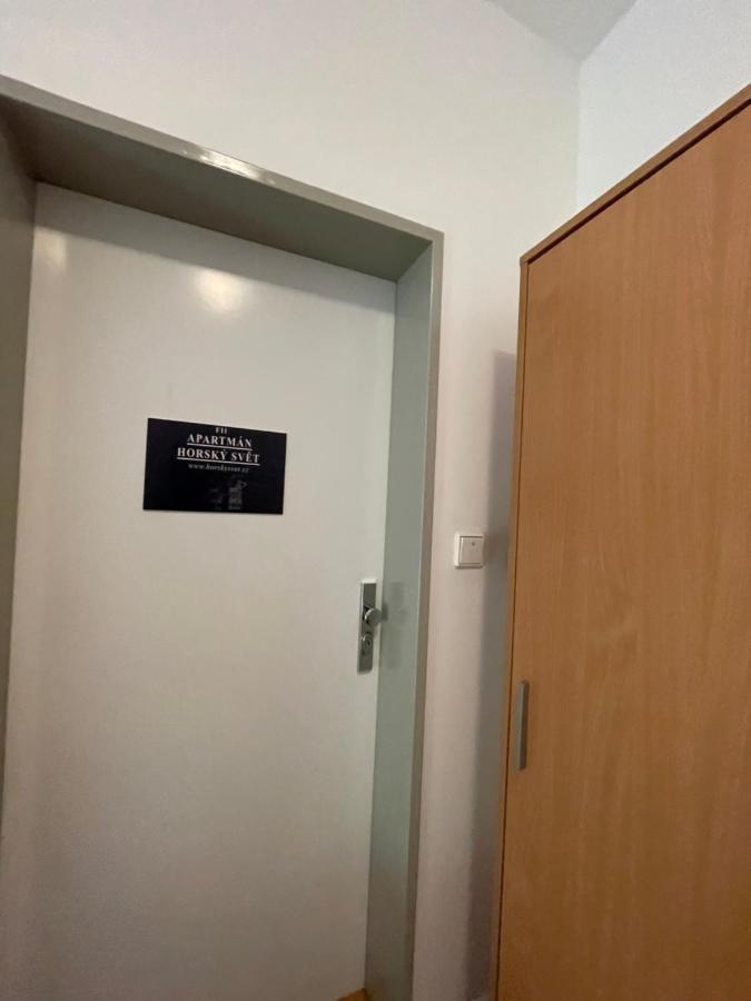 F11 - Horsky Svet Apartment *